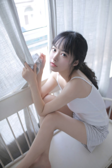 国外陪读密友成了我儿媳小说